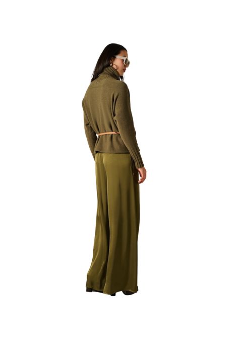  Manila Grace | P122VUMA339